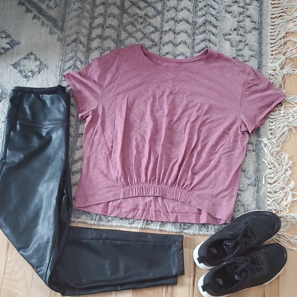 Lululemon Berry Crop Tee